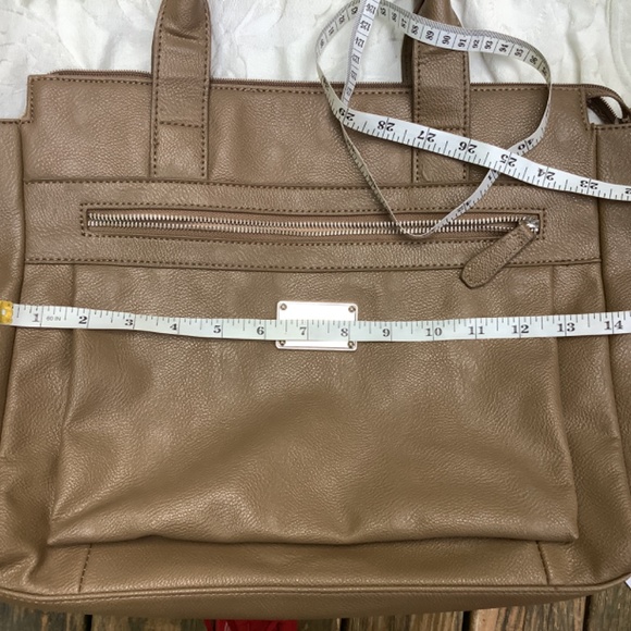 GUC Nine West Taupe hand shoulder bag - Picture 11 of 14